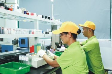 Ningbo Yolanda Spray Co., Ltd. สายการผลิตของผู้ผลิต