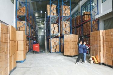 Ningbo Yolanda Spray Co., Ltd. สายการผลิตของผู้ผลิต