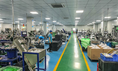 Ningbo Yolanda Spray Co., Ltd. สายการผลิตของผู้ผลิต